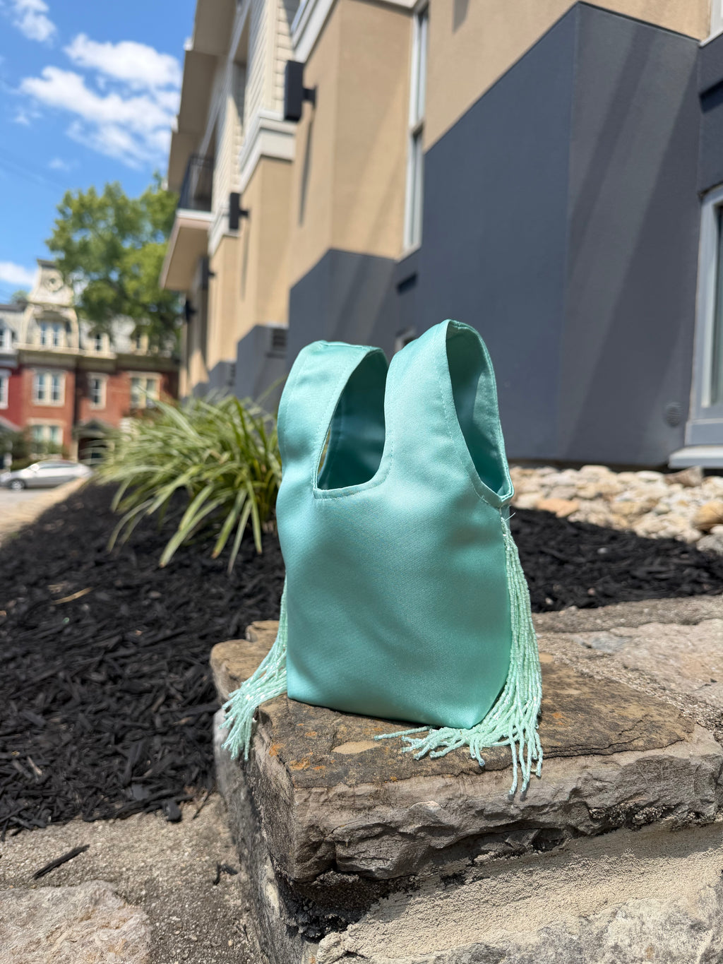 Le Sac Mini - Mint Blue with Mint Beads