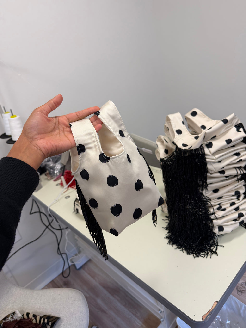 Le Sac Mini - B/W Polka Dot