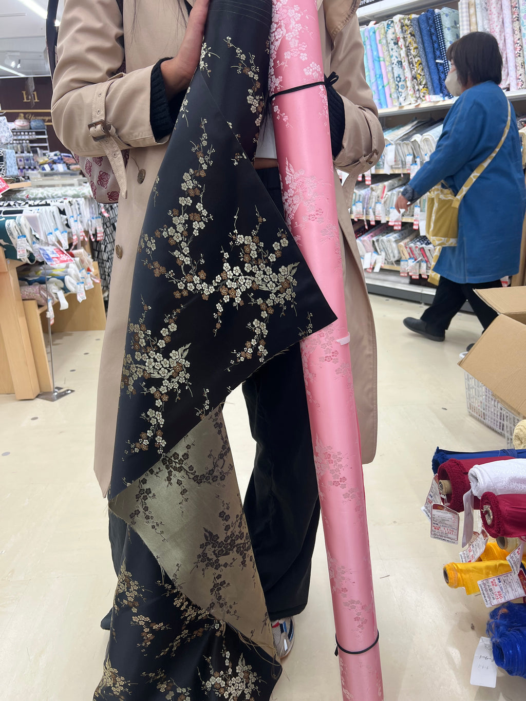 JAPAN EXCLUSIVE - Black Floral Blossom Le Sac Mini